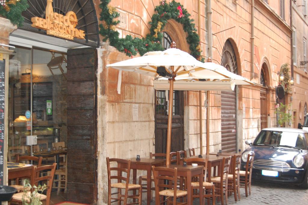 Vetrina Holidays Apartment Navona Roma Exterior foto